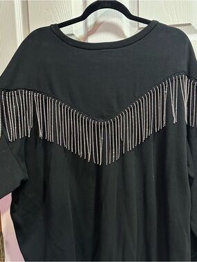 ✨ Torrid Black Fringe Rhinestone Top – Size 3 ✨